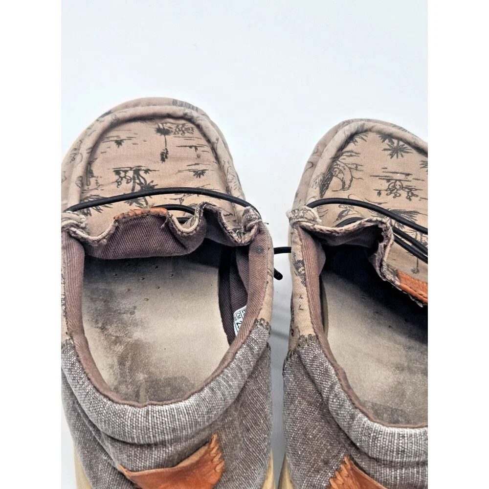 Hey Dude Wally Slip on Canvas Shoes Youth Size 5 Desert Print